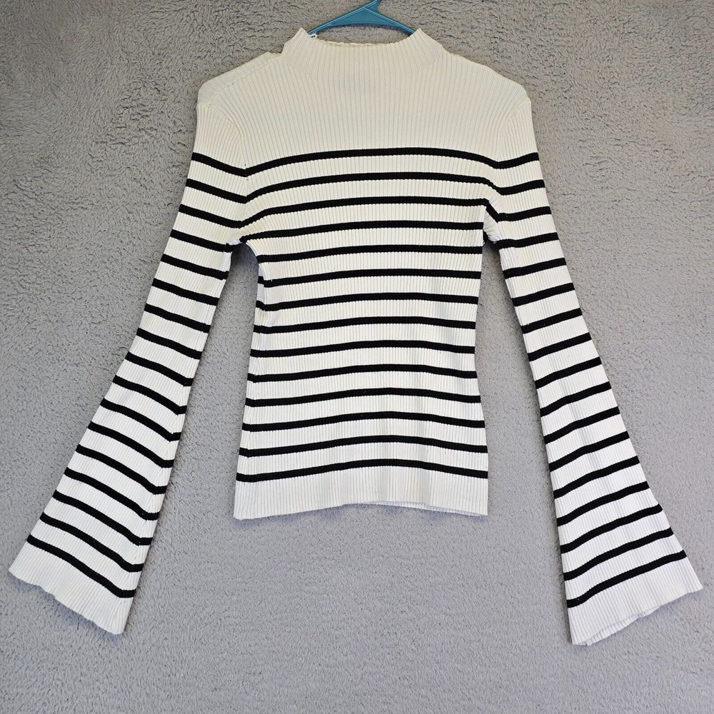Ellen Tracy Sweater Womens S White Striped Flared Sleeve Ribbed Minimalist Y2k